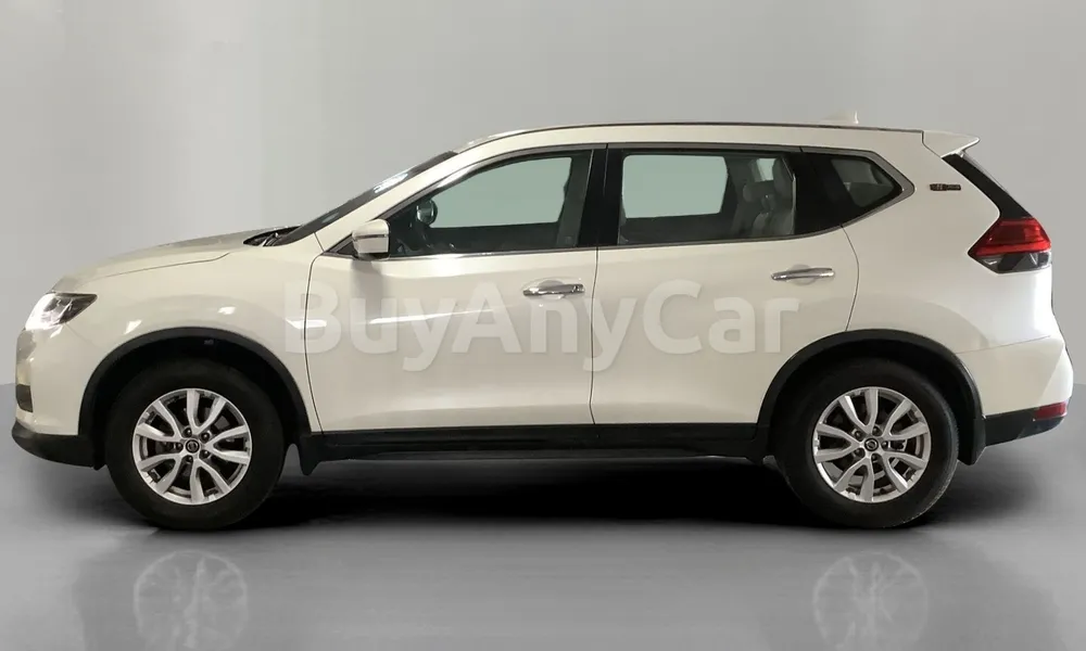 Vehicle photo 4