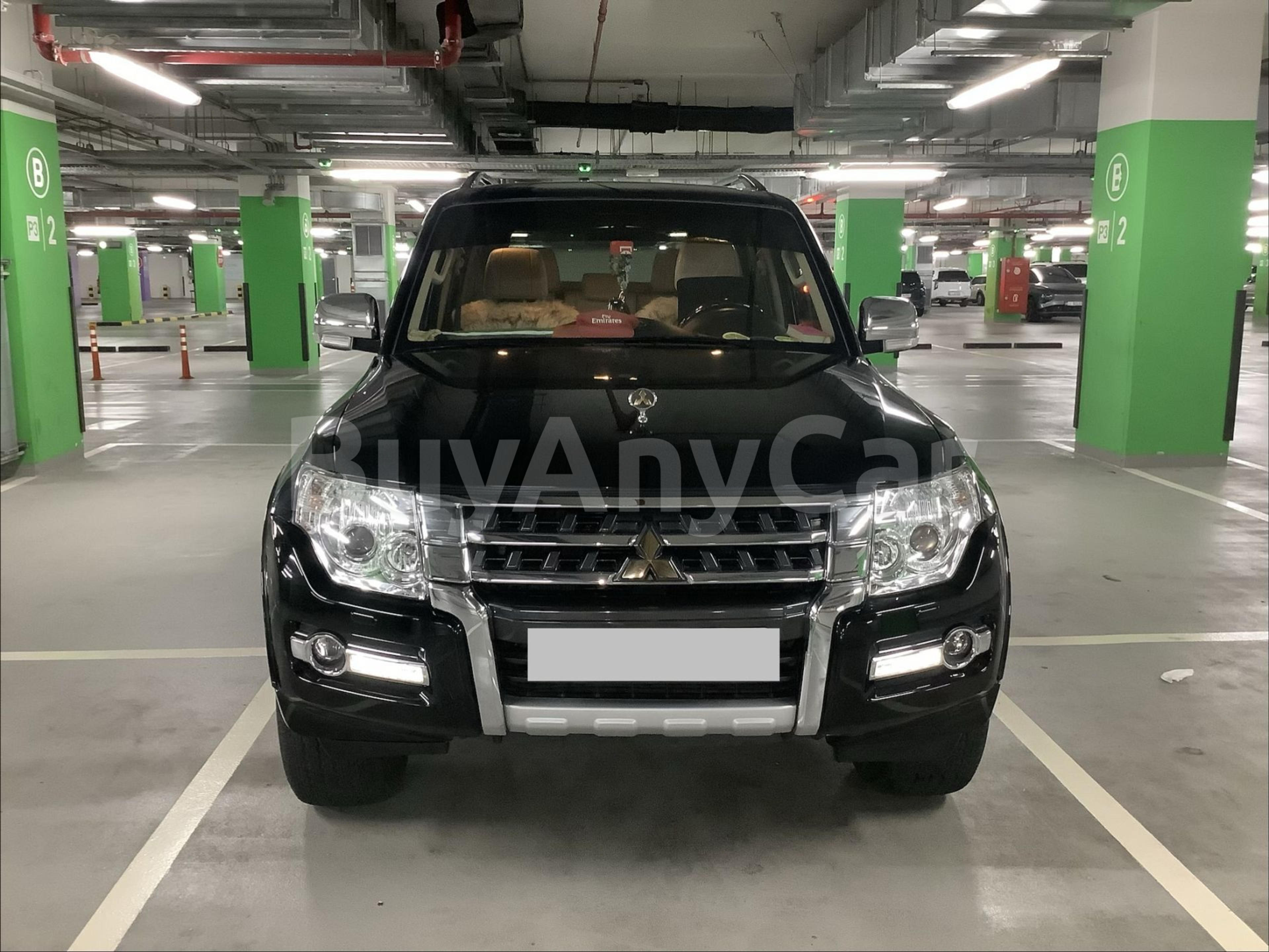 Mitsubishi Pajero 2020