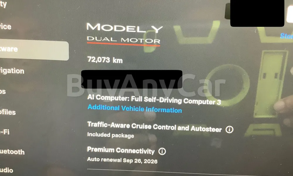 Vehicle photo 9