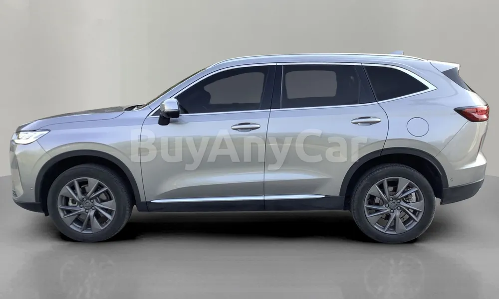 Vehicle photo 4