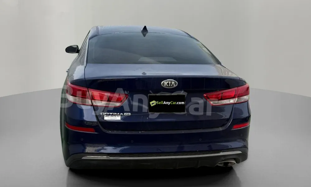 Vehicle photo 2