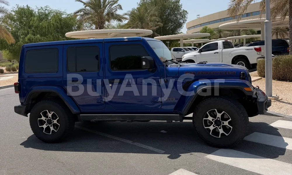 Vehicle photo 3