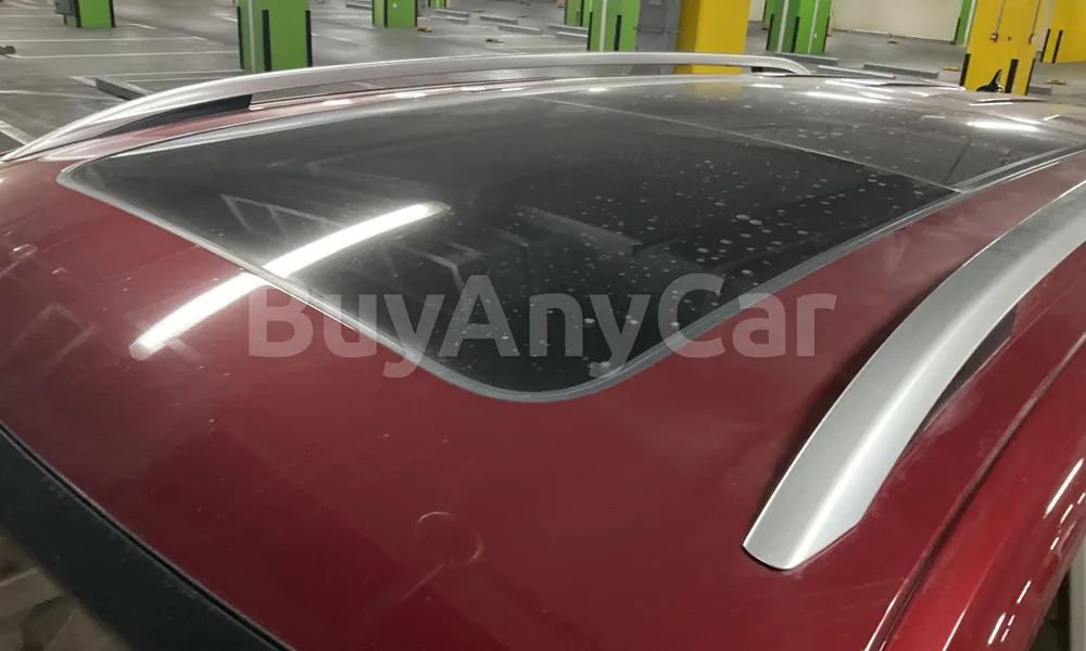 Vehicle photo 5