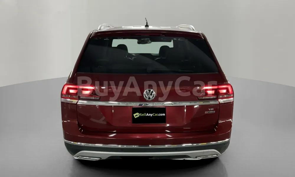 Vehicle photo 2