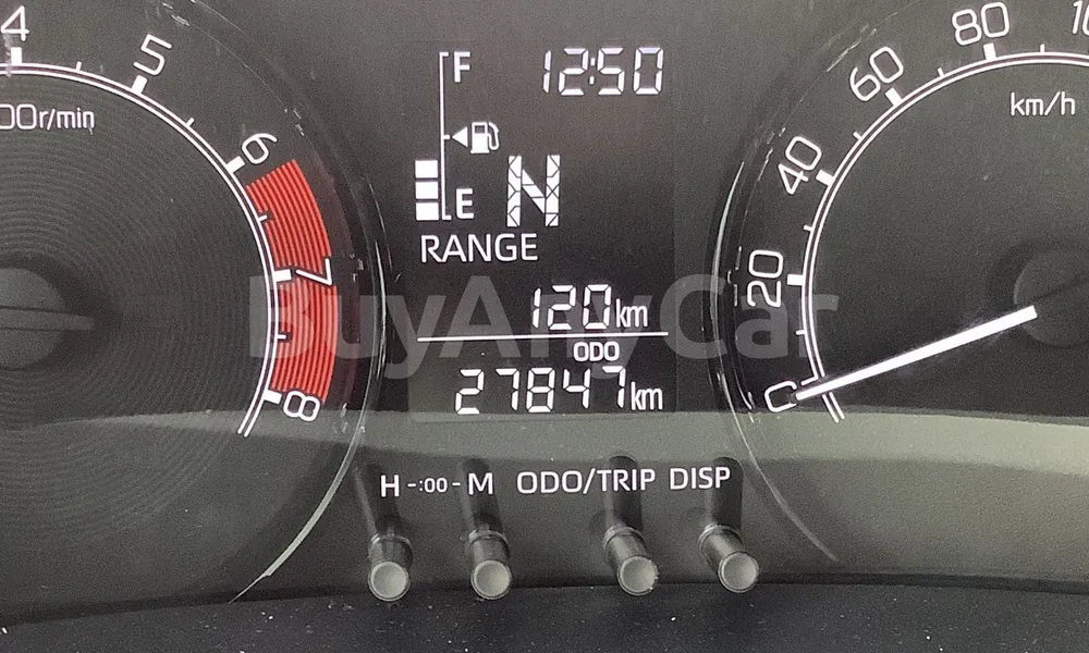 Vehicle photo 7