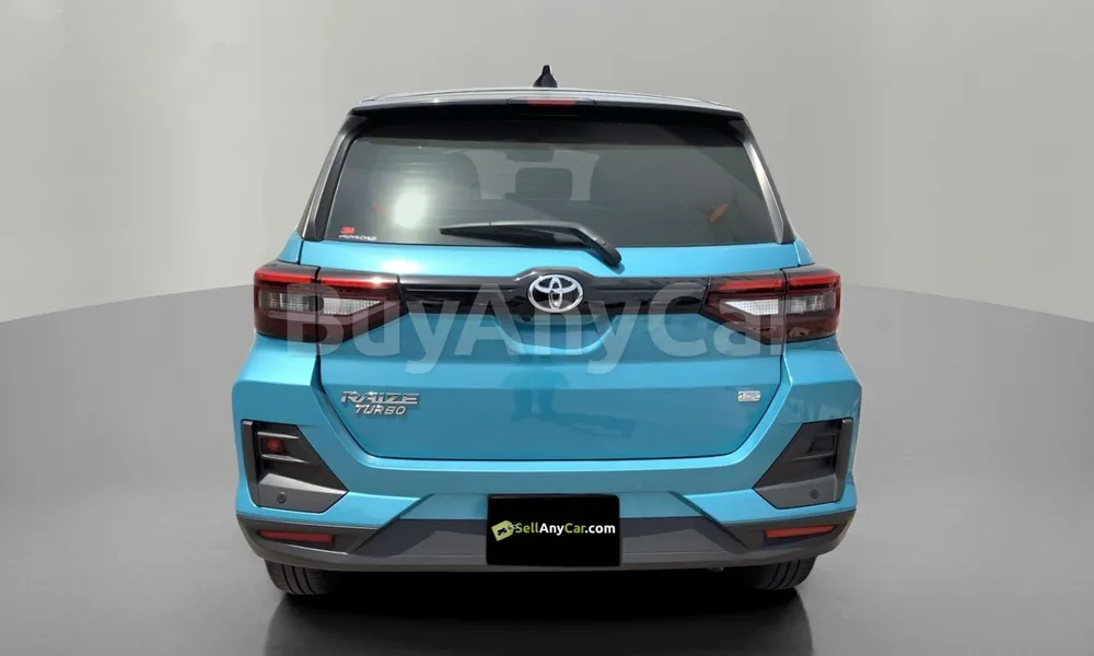 Vehicle photo 2