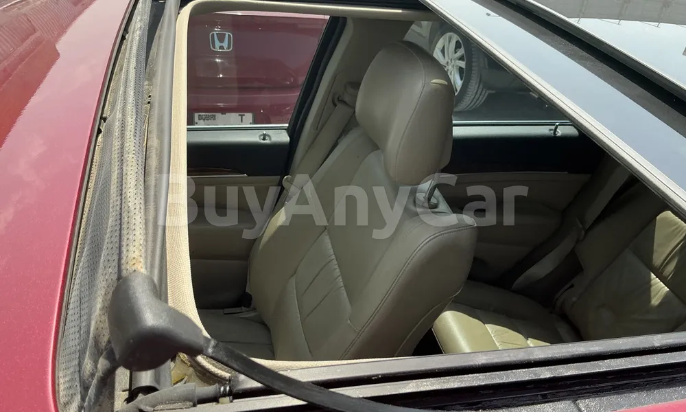 Vehicle photo 5