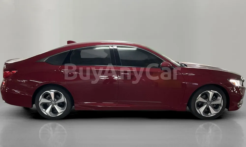 Vehicle photo 3