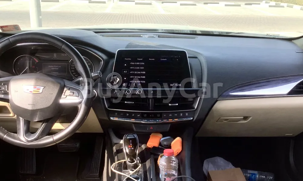 Vehicle photo 8