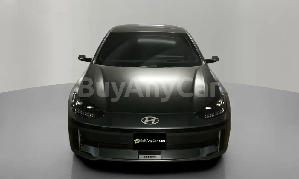 Vehicle photo 1