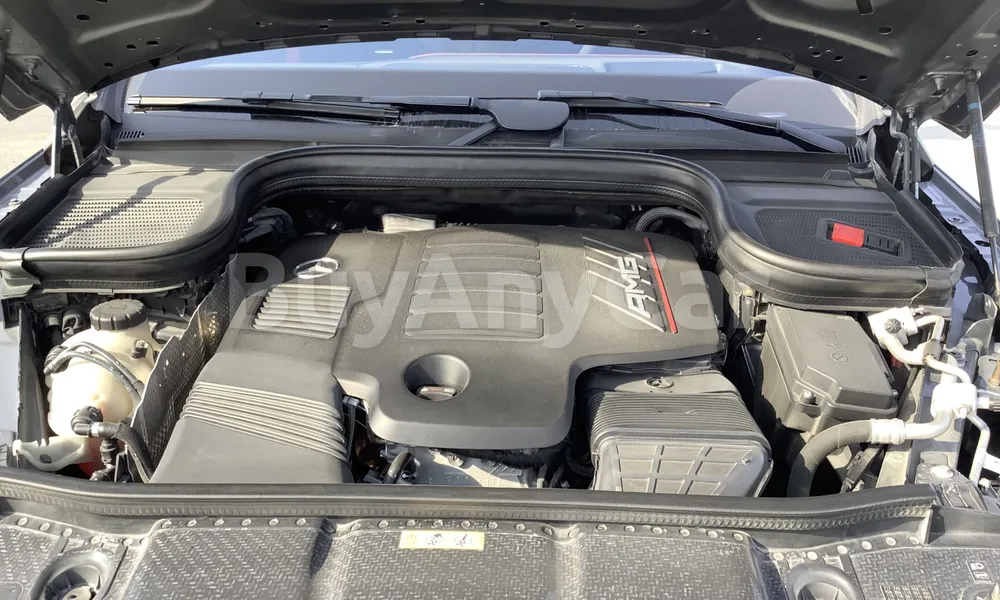 Vehicle photo 5