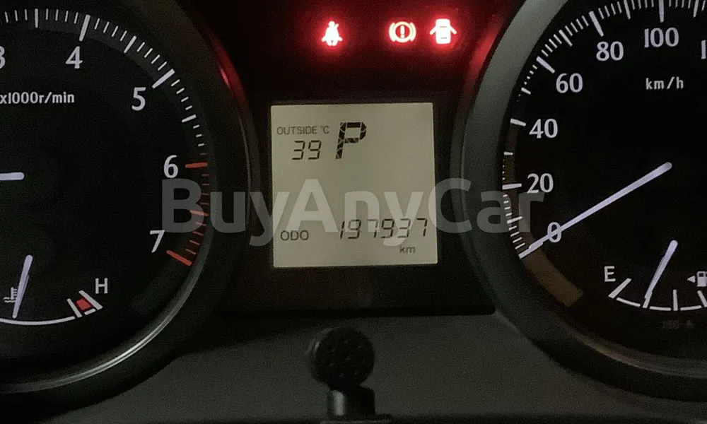 Vehicle photo 7