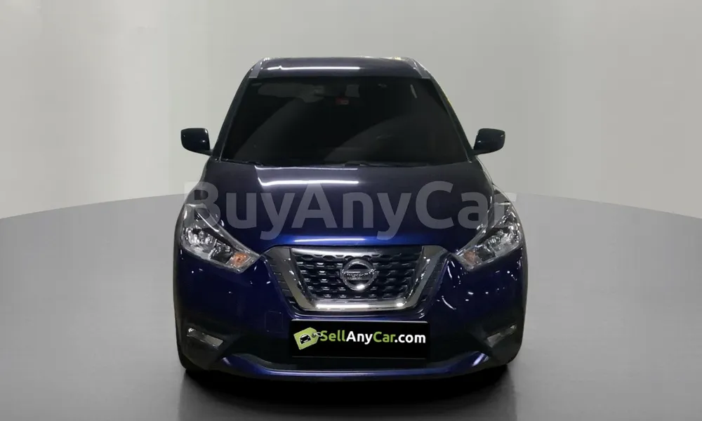 Vehicle photo 1