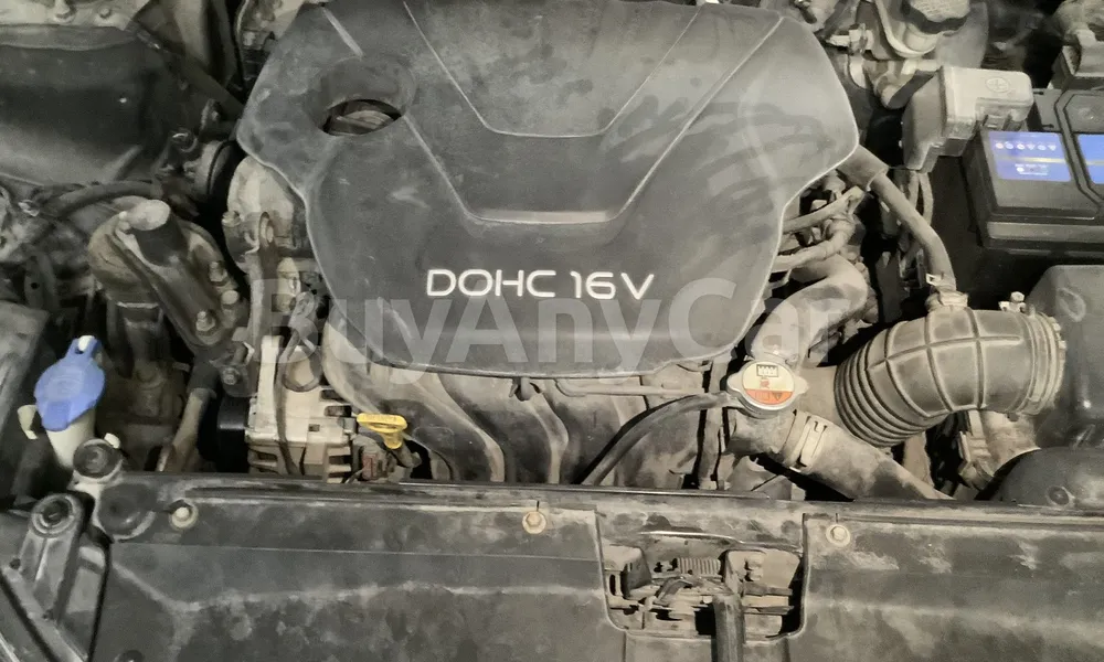 Vehicle photo 6
