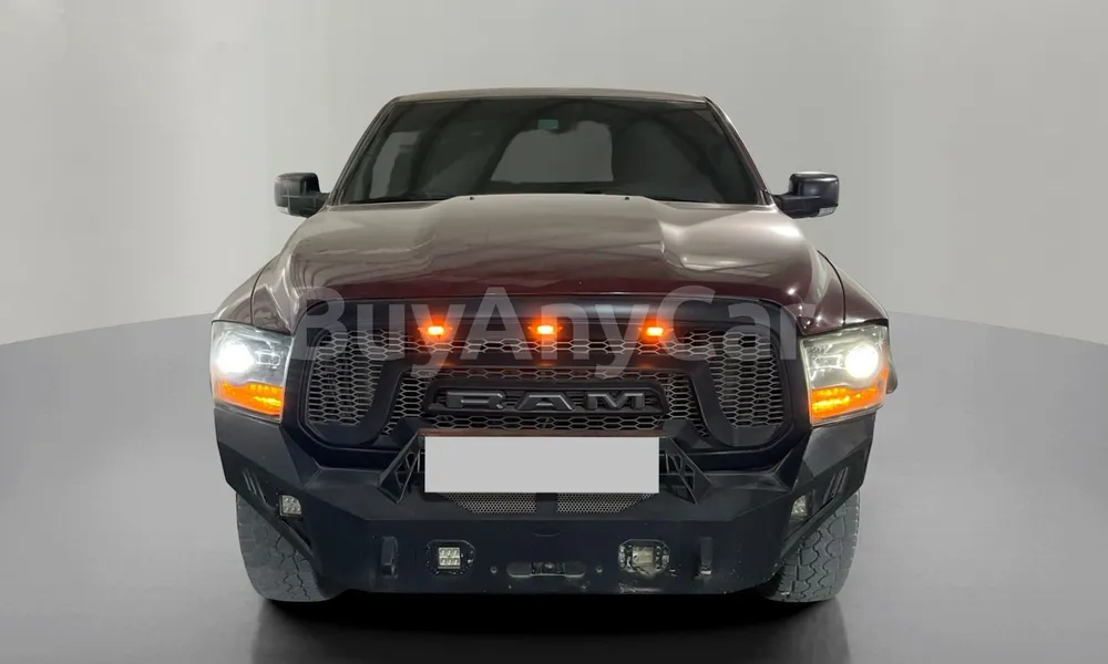 Vehicle photo 1