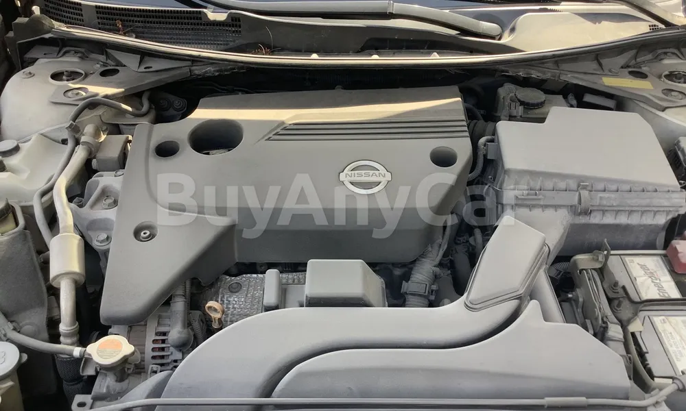 Vehicle photo 6