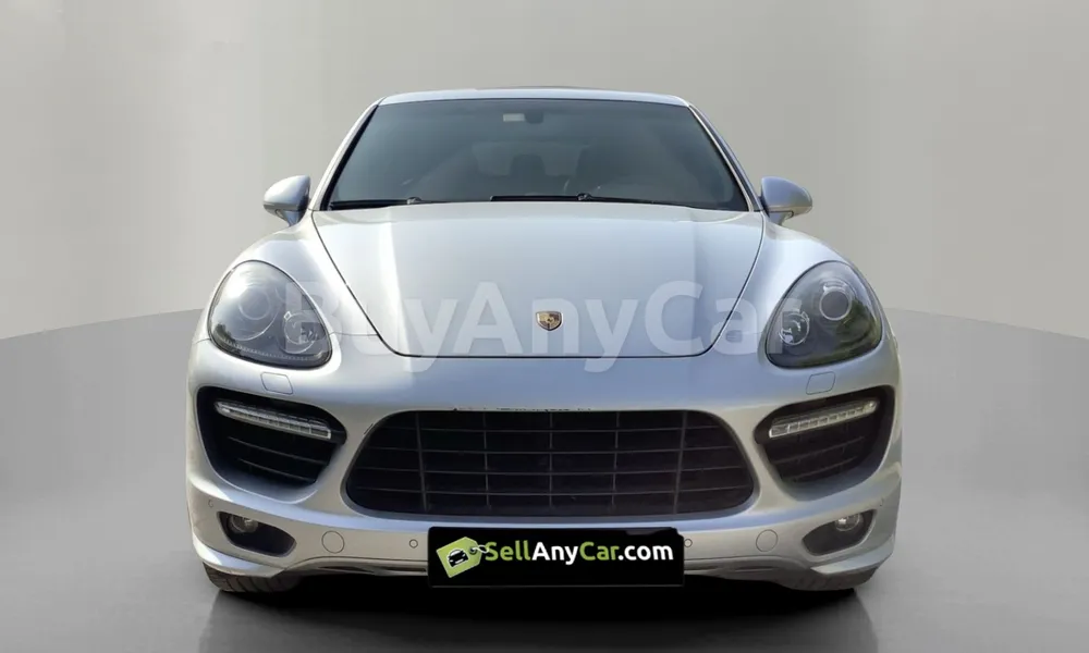 Vehicle photo 1