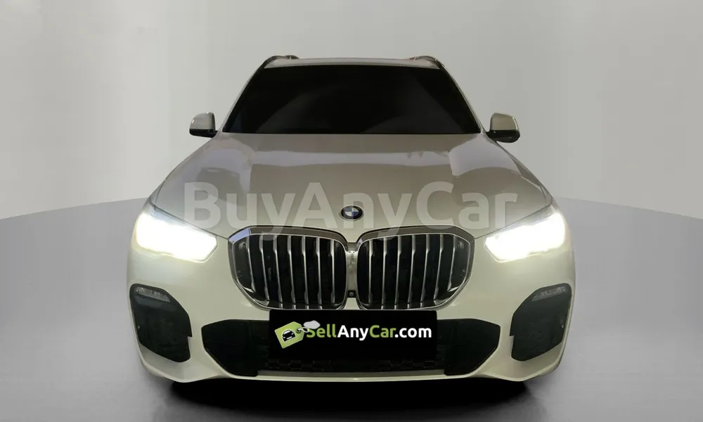 Vehicle photo 1