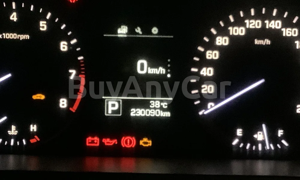 Vehicle photo 7