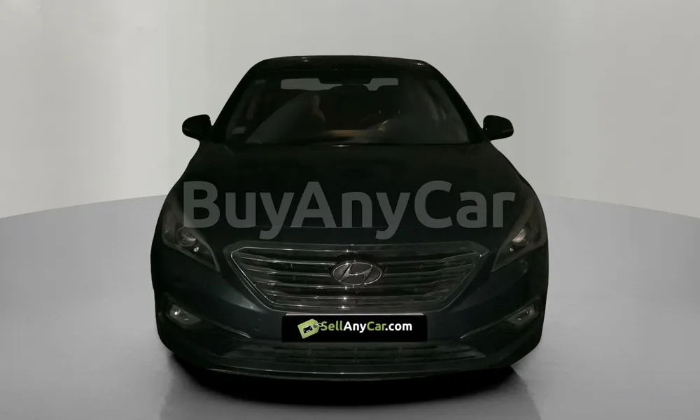 Vehicle photo 1