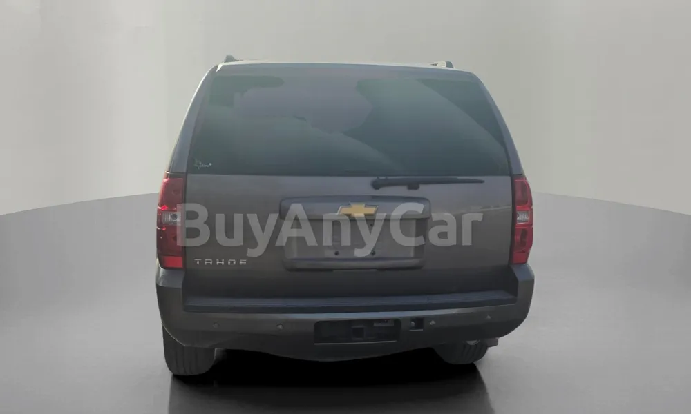Vehicle photo 2