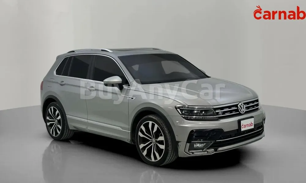 Vehicle photo 5
