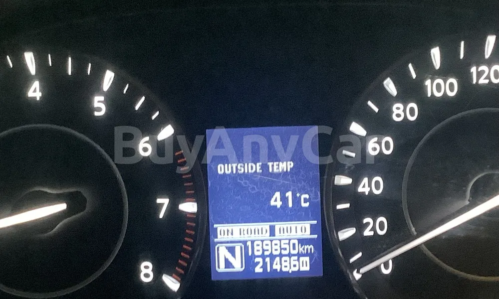 Vehicle photo 7