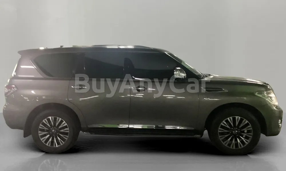 Vehicle photo 3