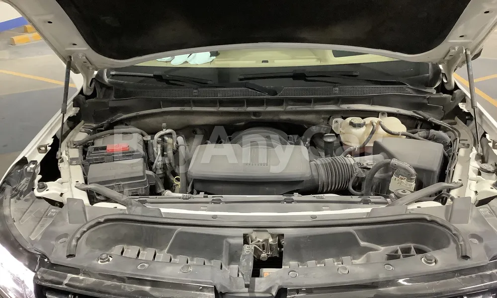 Vehicle photo 5