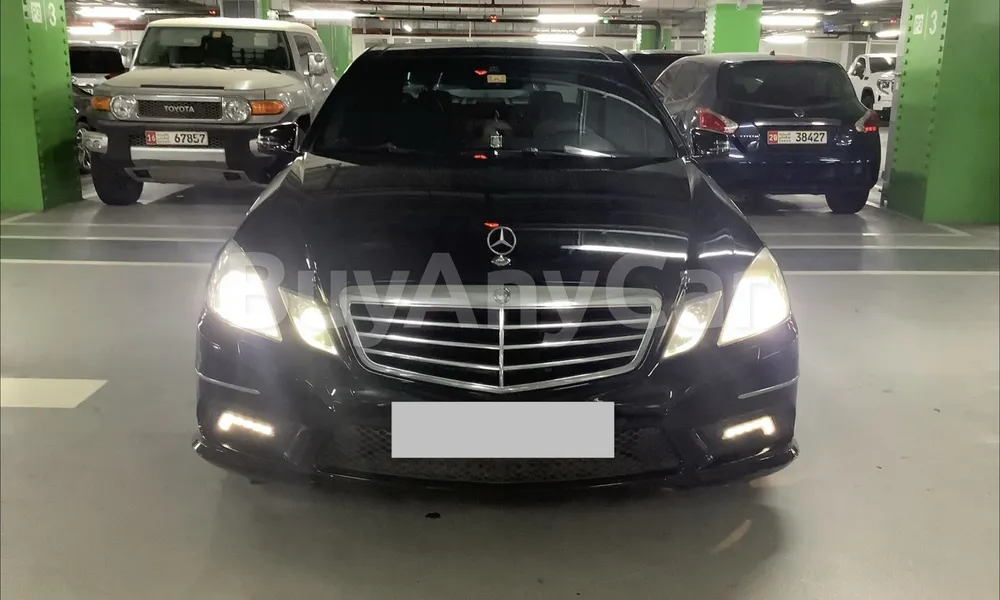 Vehicle photo 1