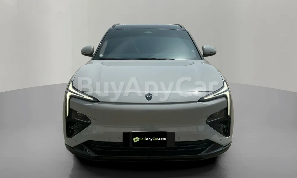Vehicle photo 1