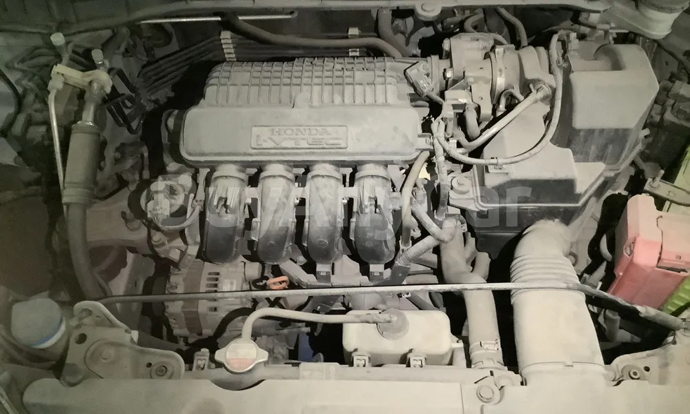 Vehicle photo 6