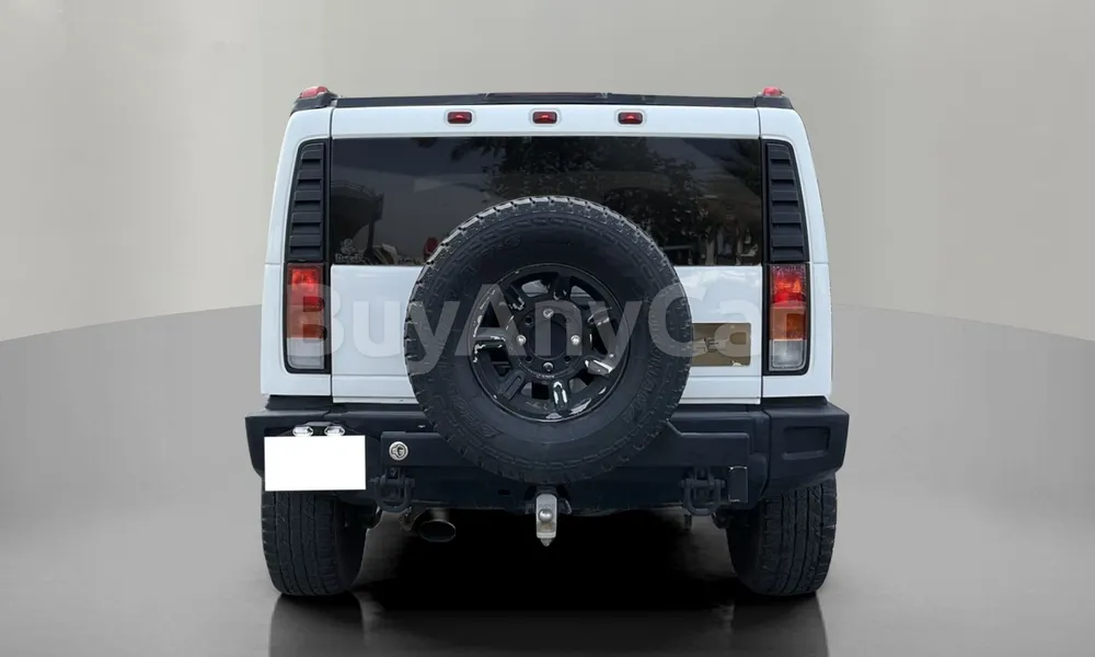 Vehicle photo 2