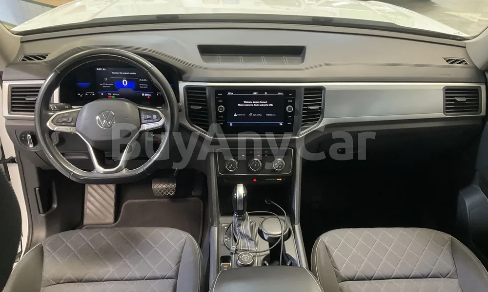Vehicle photo 8