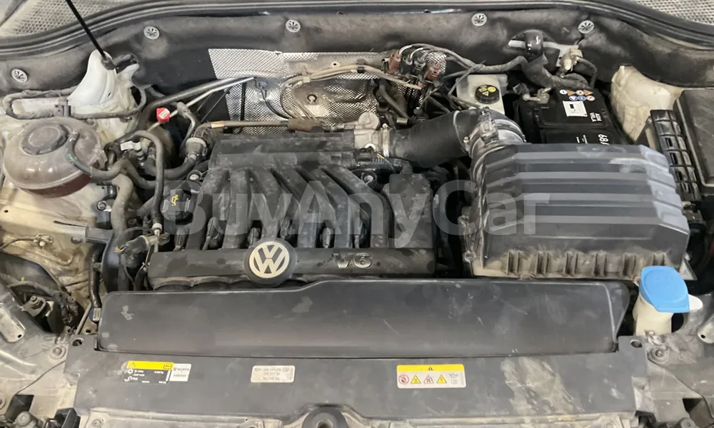 Vehicle photo 6