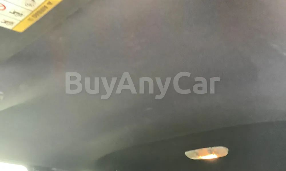 Vehicle photo 8