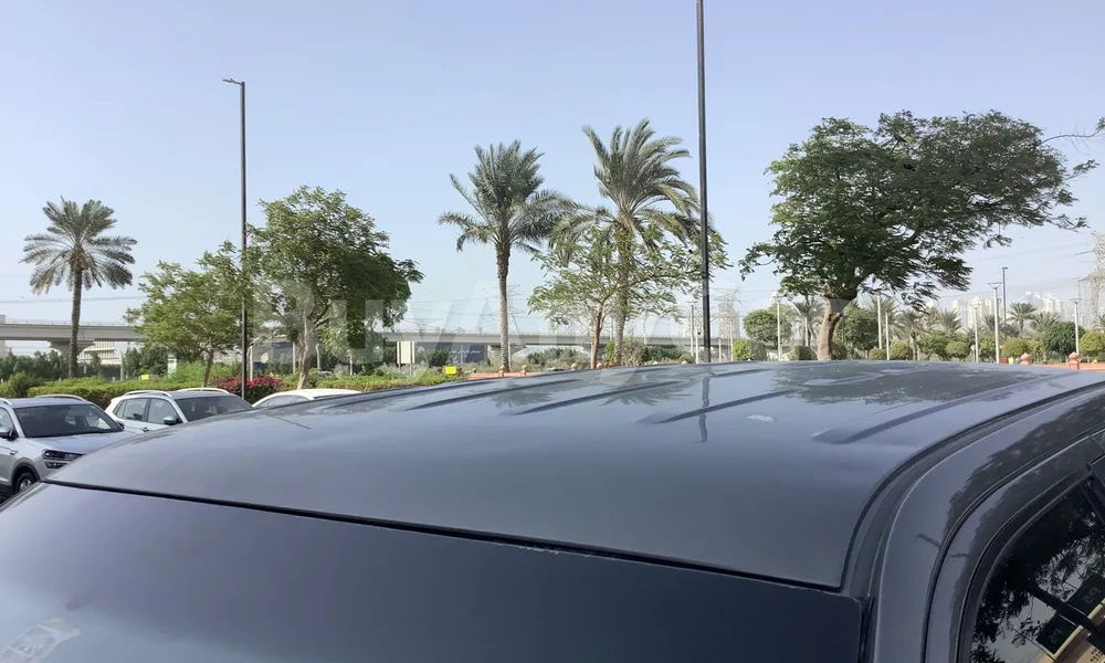 Vehicle photo 5