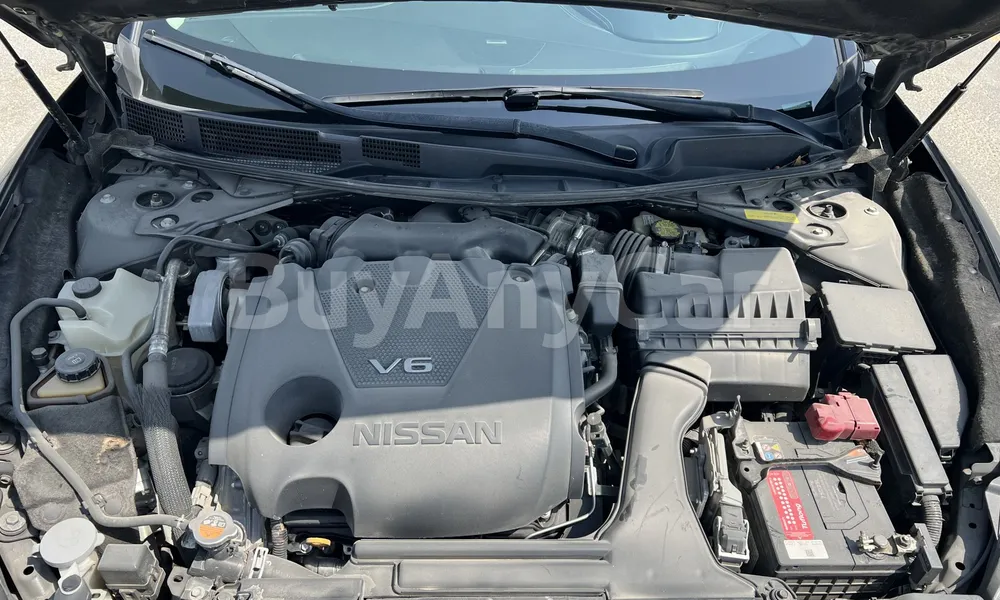 Vehicle photo 7