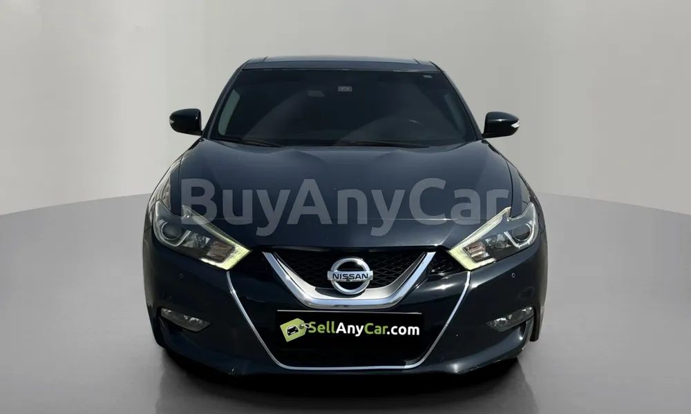 Vehicle photo 1
