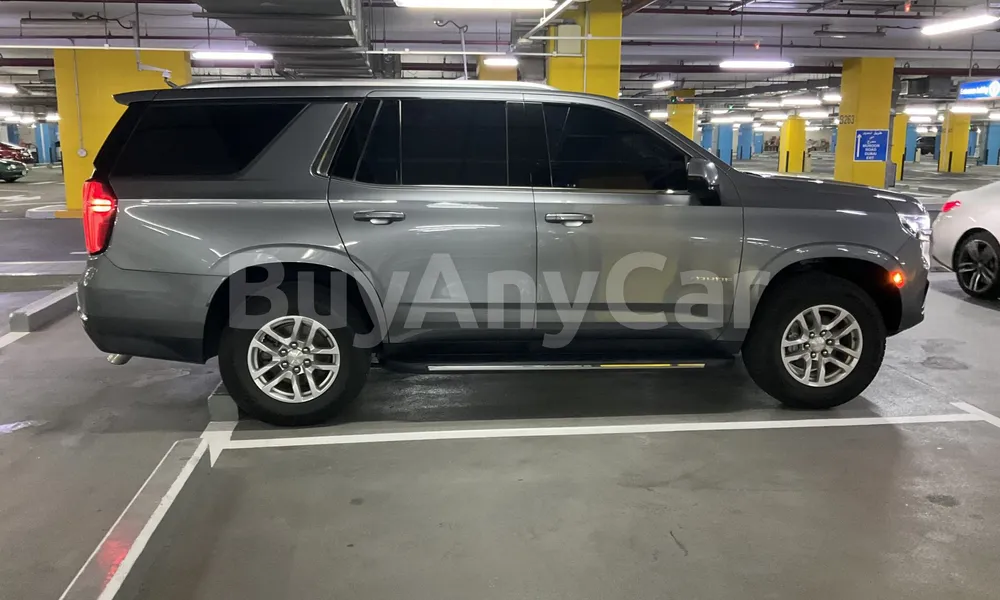 Vehicle photo 3