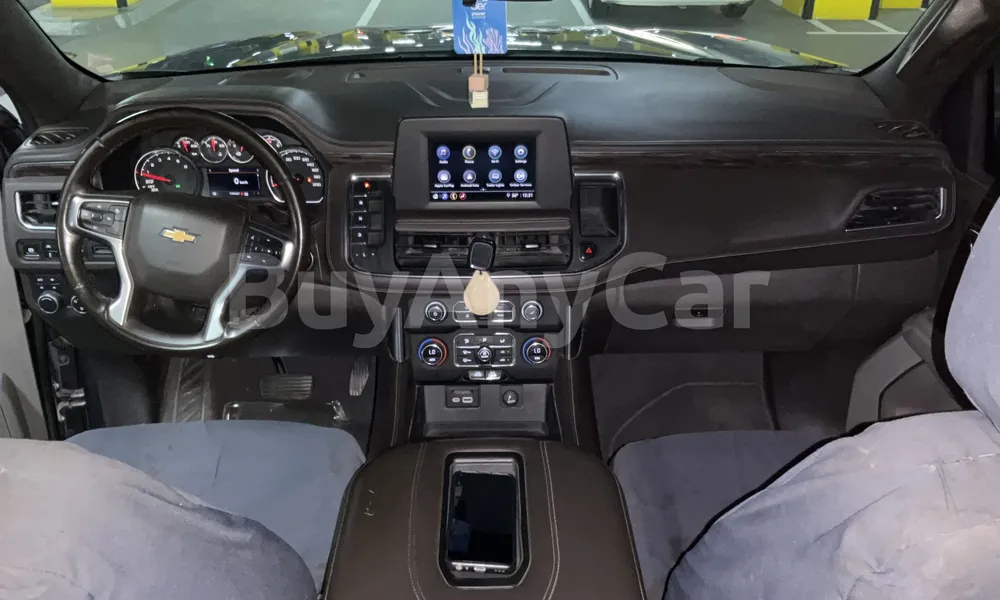 Vehicle photo 7