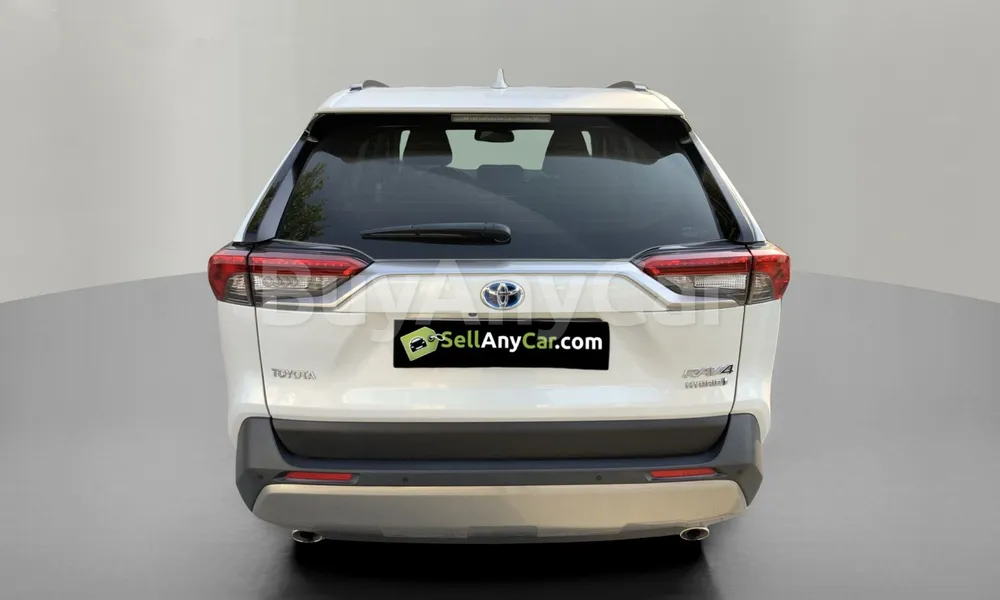 Vehicle photo 2
