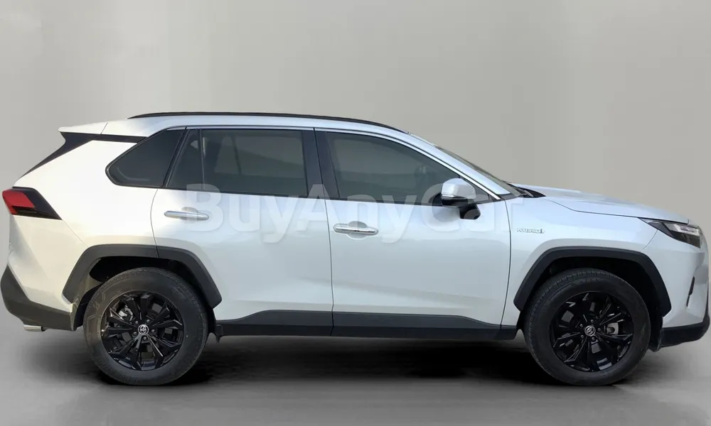 Vehicle photo 3