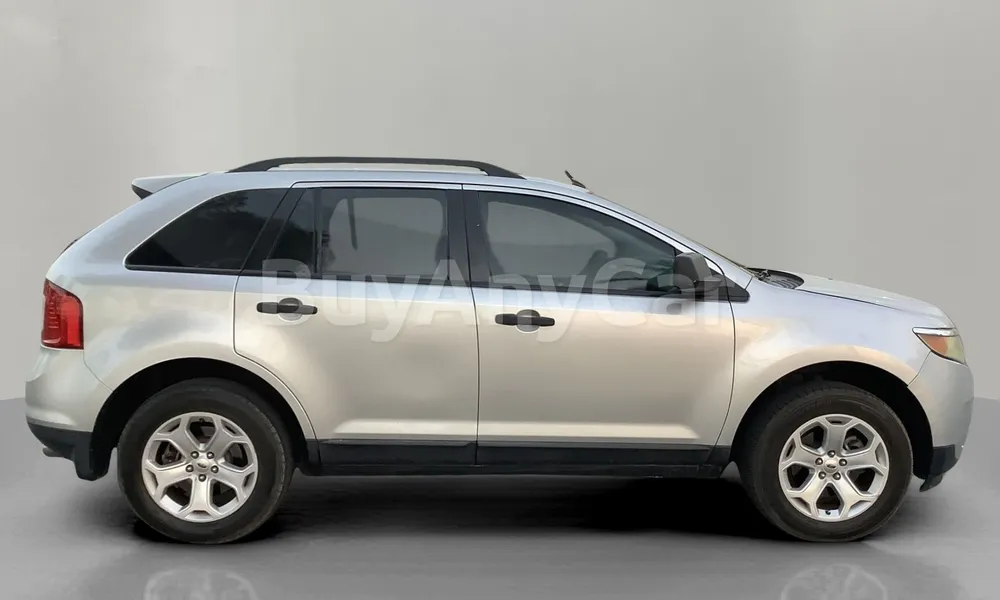 Vehicle photo 3