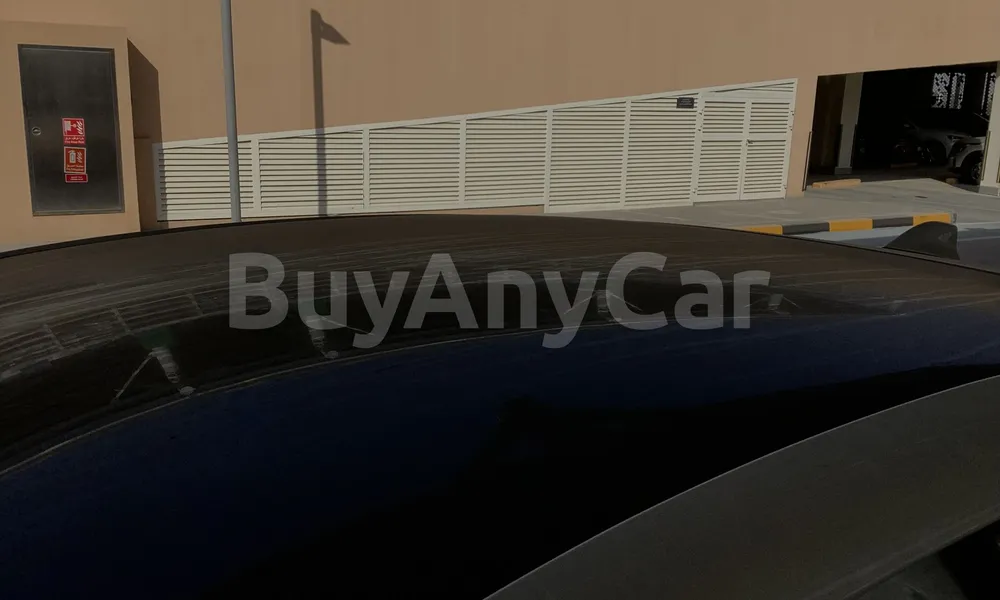Vehicle photo 5