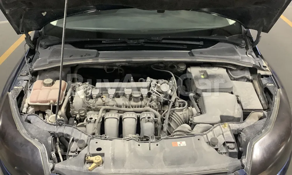 Vehicle photo 7