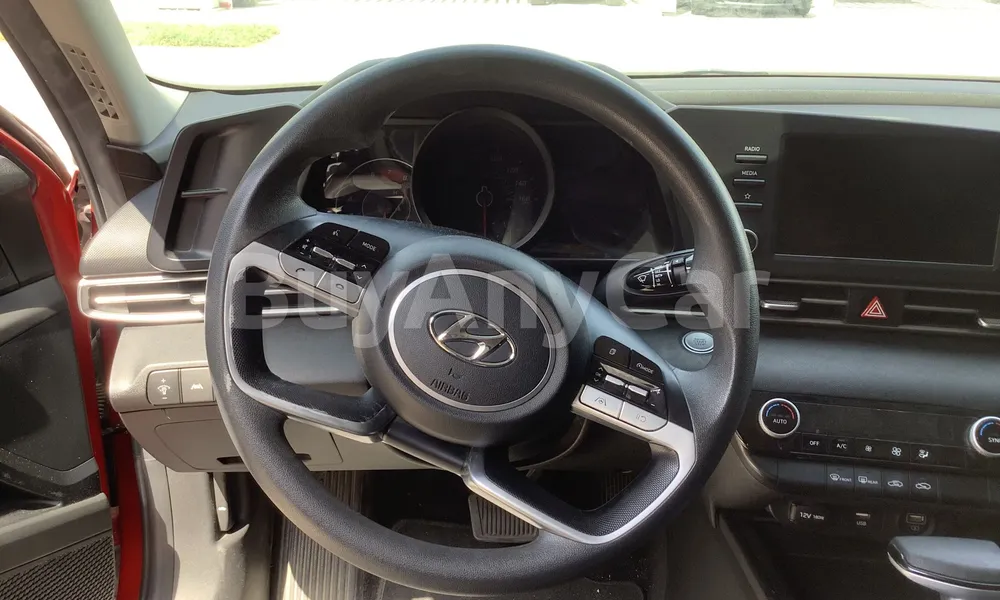 Vehicle photo 7