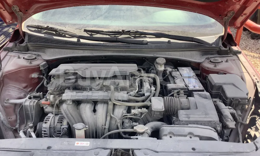 Vehicle photo 6