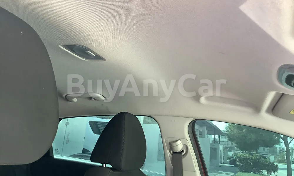 Vehicle photo 9