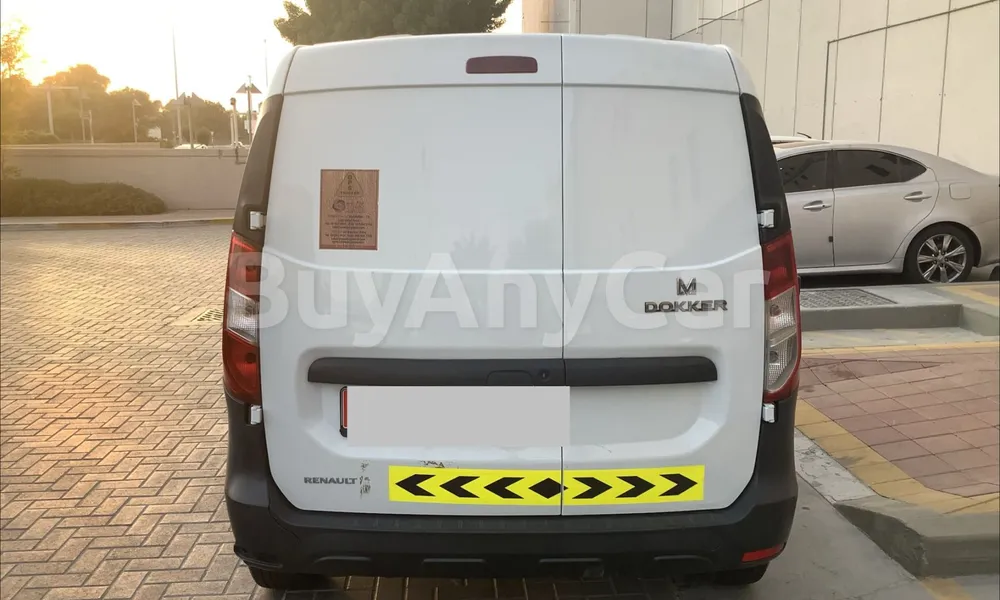 Vehicle photo 2